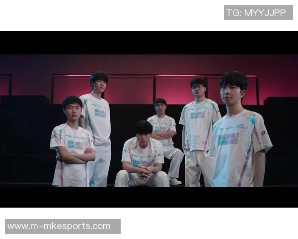 深入解析BLG战队在DOTA2比赛中的防守策略与战术布局 深入解析BLG战队在DOTA2比赛中的防守策略与战术布局