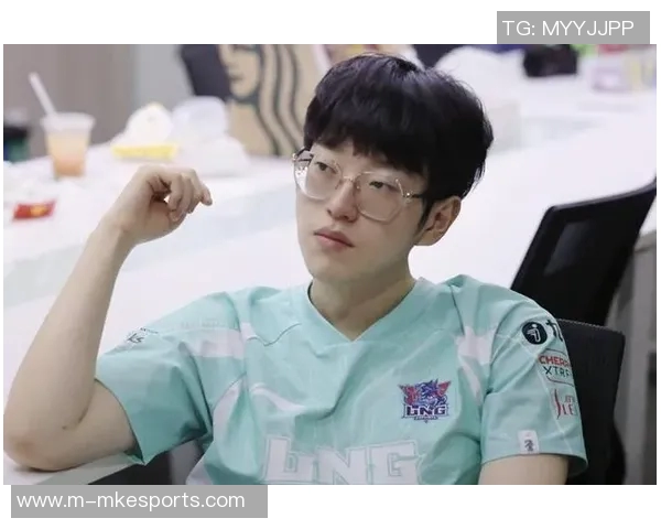 赛后分析EDG与LNG对决中的技术细节与战术策略探讨 赛后分析EDG与LNG对决中的技术细节与战术策略探讨